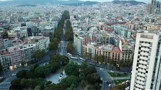 profesor de portugues con una polla enorme le muestra a una teen como se folla